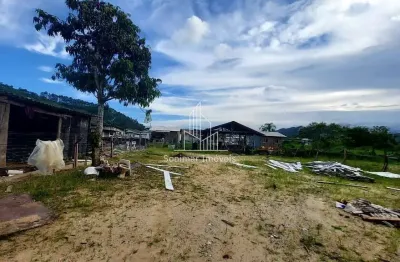 Terreno à venda no Santa Lídia, Penha 