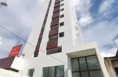 Gd - localizado em casa amarela com 55m², 2 e 3 quartos.