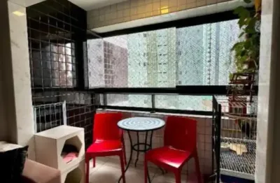 Apartamento de 3 quartos em casa amarela | suite, varanda e muito ventilado | lazer completo