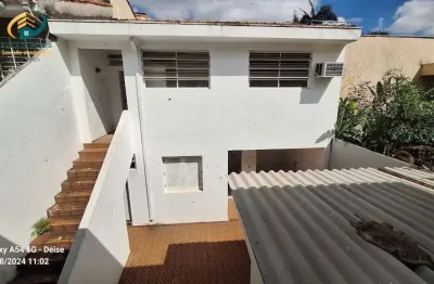 Casa com 3 quartos para alugar na Avenida Piassanguaba, Planalto Paulista, São Paulo