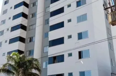 Apartamento de 3 dormitorios no centro de arapongas | imovel a venda