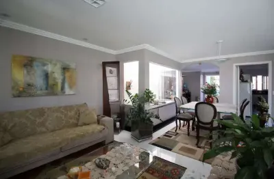 Casa espetacular à venda em são paulo-sp, no bairro água fria: 3 quartos, 3 suítes, 3 salas, 5 banheiros, 5 vagas de garagem, 351,00 m².