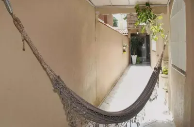 Imperdível: casa à venda em são paulo-sp, jardim guanca! 3 quartos, 1 suíte, 2 salas, 3 banheiros, 2 vagas de garagem, 182,00 m².