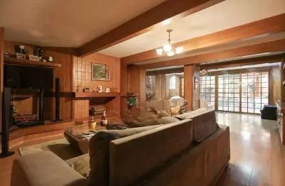 Imóvel exclusivo em santana: casa de luxo com 3 suítes e 5 vagas de garagem em são paulo - sp!