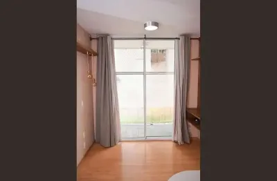 Apartamento à venda na vila maria, são paulo-sp: 2 quartos, 2 salas, 1 banheiro, 1 vaga de garagem.