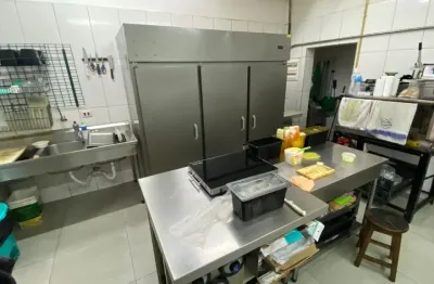 Hamburgueria completa à venda - aceita carro como parte de pagto