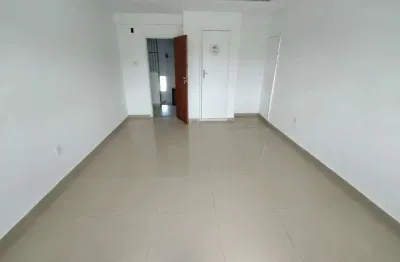 Sala comercial 25m² - 4º andar - calçadão josé de alvarenga - d. caxias - rj