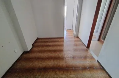 Alugo Aptº 2 Quartos(Suite)-2 Banheiros- 70m² - Centro de Duque de Caxias - RJ