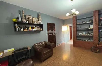 Casa com 3 quartos à venda na Rua Escolástica Rosa de Almeida, 361, Vila Carvalho, Sorocaba