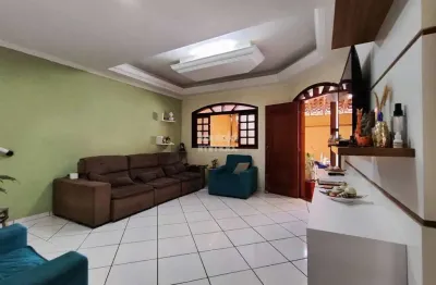 Casa com 3 quartos à venda na Rua Professor Walter Carretero, 158, Conjunto Habitacional Júlio de Mesquita Filho, Sorocaba