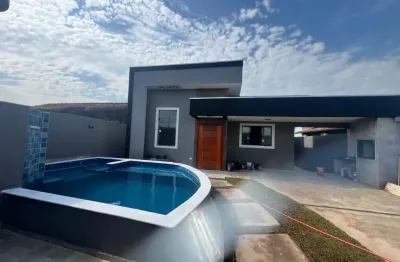 Casa no grandesp 3 quartos sendo 1 suite com piscina banheira hidromassagem ótima pra você e sua família