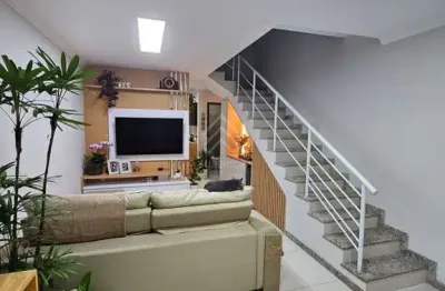 Casa com 2 quartos à venda na Rua Maria da Silva Balland, Cedro, Camboriú