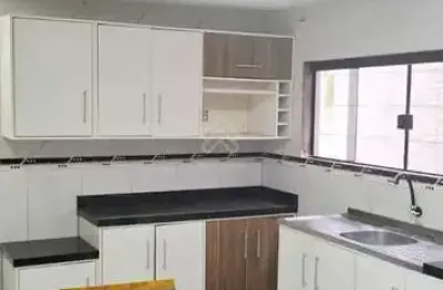 Casa com 2 quartos para alugar na Rua Anizio Costa, São João, Itajaí