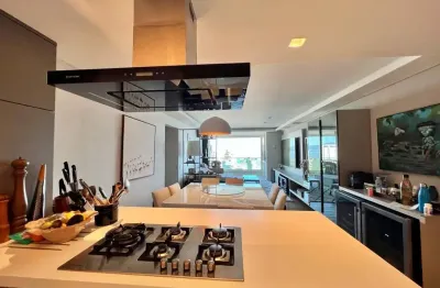 Apartamento de 3 quartos (1 suíte) com 140 m2 na avenida trompowsky