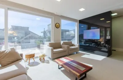 Casa com 4 suítes, em condomínio fechado, no bairro do joão paulo. linda casa mobiliada