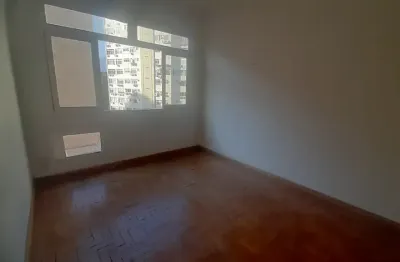 Vendo ótimo studio em excelente localização na rua timoteo da costa,  no alto leblon