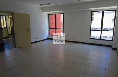 Sala comercial no edifício elite comercial - pronta para uso e com varanda! 267m² - locação