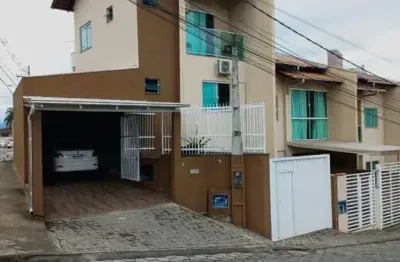 Sobrado para venda em blumenau, salto weissbach, 2 dormitórios, 2 suítes, 3 banheiros, 2 vagas