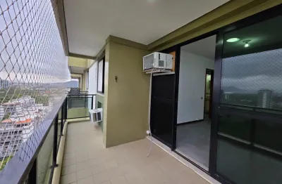 Barrabella | lateral mar | vista livre | vazio | praia da barra