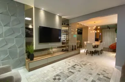 Apartamento com 3 quartos, suíte e sacada com churrasqueira no Centro de Chapecó