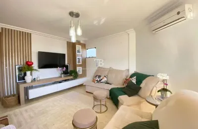 Apartamento duplex com 3 quartos, suíte e sacada no bairro santa maria, chapecó