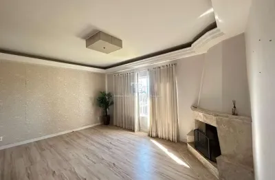 Casa com 3 quartos, suíte e 2 vagas no parque das palmeiras, chapecó