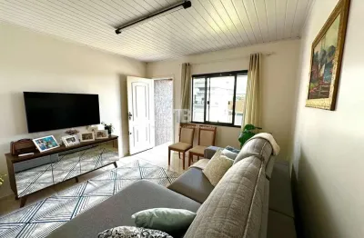 Casa aconchegante com 3 quartos e amplo pátio no passo dos fortes – chapecó