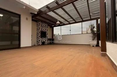 Cobertura semimobiliada com 3 quartos e 2 vagas no centro de chapecó