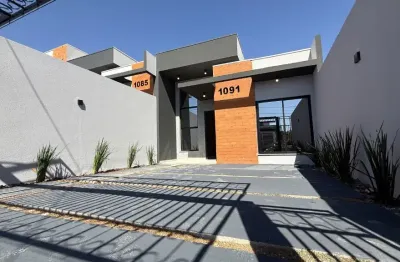 Casa com 76,15m² e ótima sobra de terreno nos fundos
