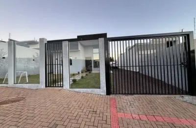 Casa no veredas – terreno inteiro com ampla sobra de espaço!