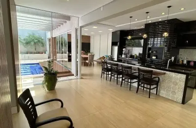 Casa com 4 quartos à venda no Neva, Cascavel 