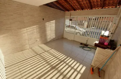 Casa com 2 quartos à venda no Canto do Forte, Praia Grande 