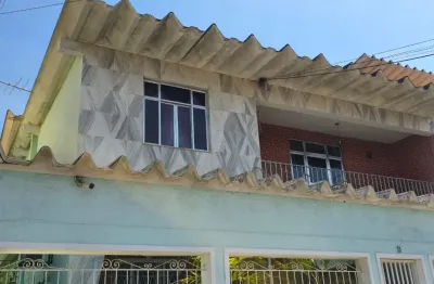 Casa em condomínio fechado com 3 quartos à venda na Rua Mata Grande, 75, Vila Valqueire, Rio de Janeiro