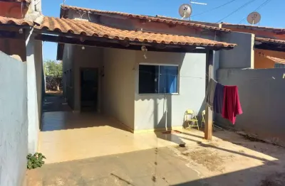 Casa 2 quartos sendo 1 suíte, em aparecida de goiânia no jardim dom bosco 2