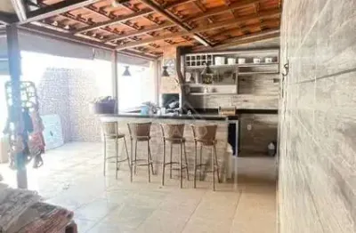 Casa com 3 quartos à venda na Rua RC 15, 22, Residencial Canadá, Goiânia