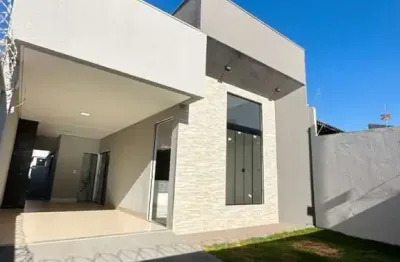 Casa para Venda em Aparecida de Goiânia, Jardim Veneza, 3 dormitórios, 1 suíte, 2 banheiros, 2 vagas