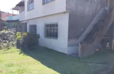 Casa e sobrado no eng. pequeno, sg com 06 qtos e 09 vagas de carro por 490.000,00