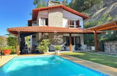 Casa excelente para venda em itaipava, dentro de um dos melhores condomínios da região