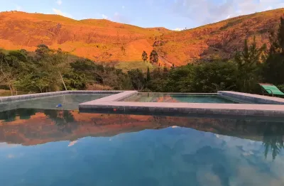 Lindo sítio no vale das videiras, propriedade com cachoeiras, áreas planas