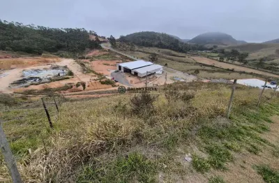 Terreno à venda na Estrada de Chácara, 57, Boa Vista, Juiz de Fora