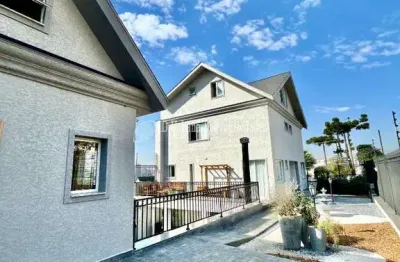 Casa com 4 quartos à venda no Santo Inácio, Curitiba 