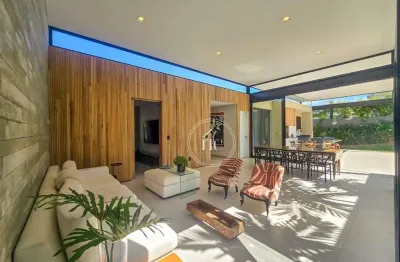 Casa 4 suítes para alugar no condomínio parque ytu xapada