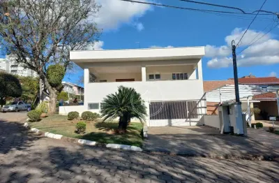 Casa com 3 dormitórios sendo 1 suíte, 268 m² - venda por r$ 1.300.000 ou aluguel por r$ 7.358/mês - condomínio portal da vila rica - itu/sp