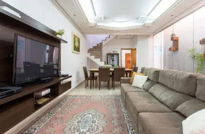 Casa com 3 quartos à venda na Rua Floriano Peixoto, 00, Vila Romanópolis, Ferraz de Vasconcelos