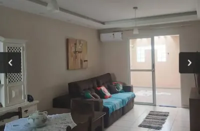 Casa em condomínio fechado com 3 quartos à venda na estrada velha rio-são paulo, 4850, eugênio de mello, são josé dos campos, 89 m2 por r$ 478.000
