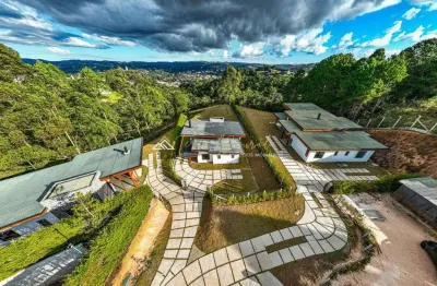 Casa em condomínio fechado com 3 quartos à venda na av. castelo branco, 2700, jardim belvedere, campos do jordão por r$ 2.750.000