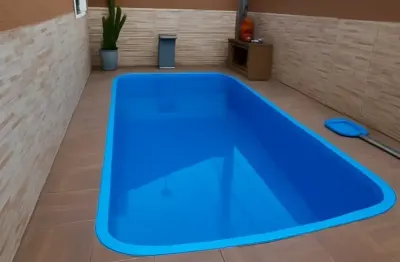 Linda casa duplex com espaço gourmet e piscina – oportunidade única!