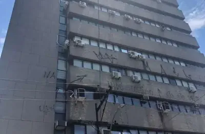 Sala comercial à venda na rua doutor barros cassal, 33, floresta, porto alegre por r$ 127.500