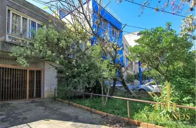 Casa com 3 quartos à venda na avenida protásio alves, 3146, petrópolis, porto alegre por r$ 420.000