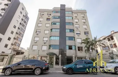 Apartamento com 3 quartos à venda na rua santa vitória, 40, tristeza, porto alegre por r$ 690.000